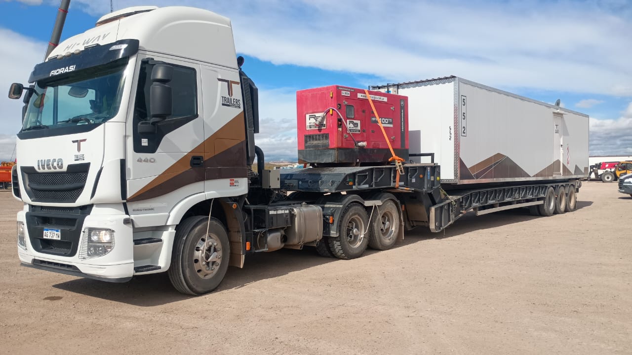 IVECO con generador en semirremolque