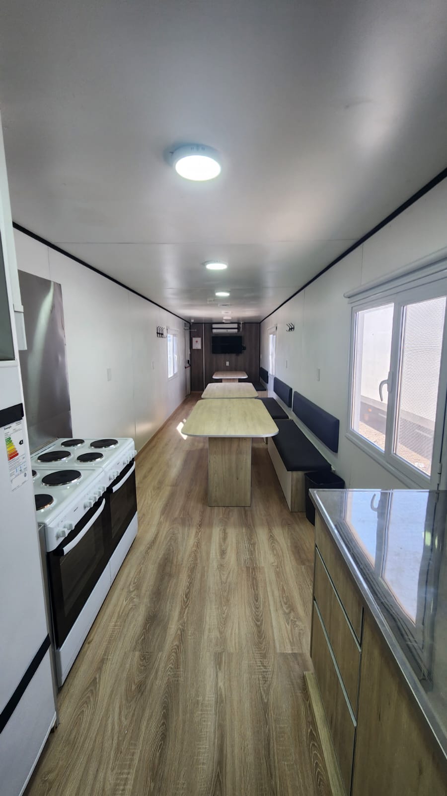 Interior cocina completa